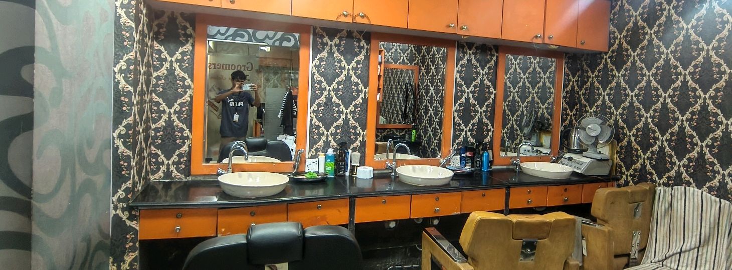 Groomers Men Salon